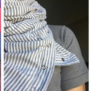 LULULEMON VINYASA SCARF - BLURRED GREY